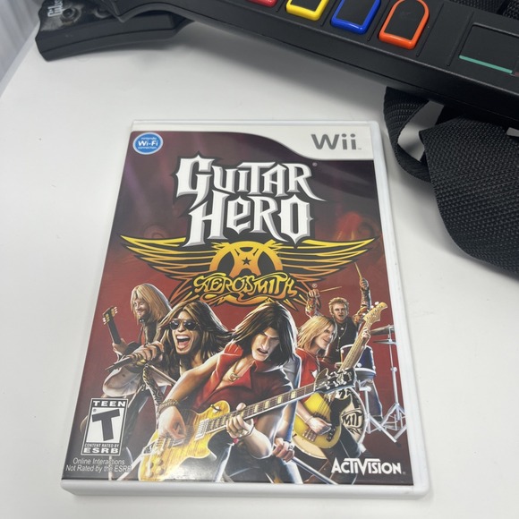 Nintendo Wii Guitar Hero Aerosmith Game Bundle 2 Guitar Controllers Tested Lot - Picture 2 of 16